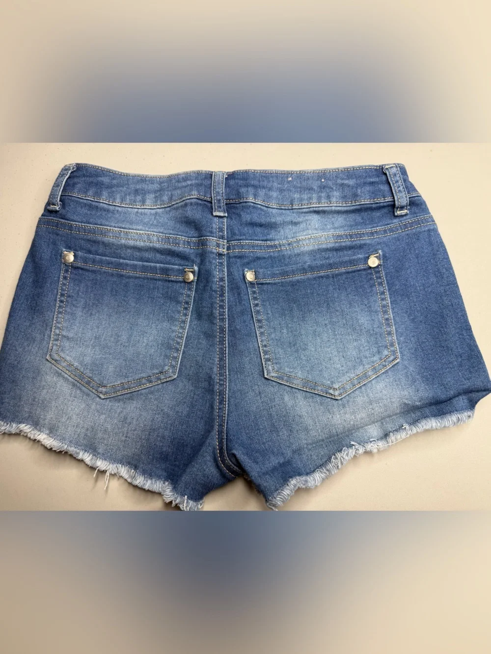 Candie’s Rhinestone Embellished Denim Shorts – Size 1